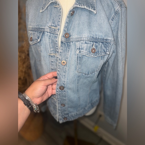 Gap Jean Jacket - Picture 6 of 6